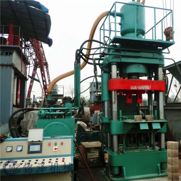 木屑液壓壓塊機(jī)的工作過程